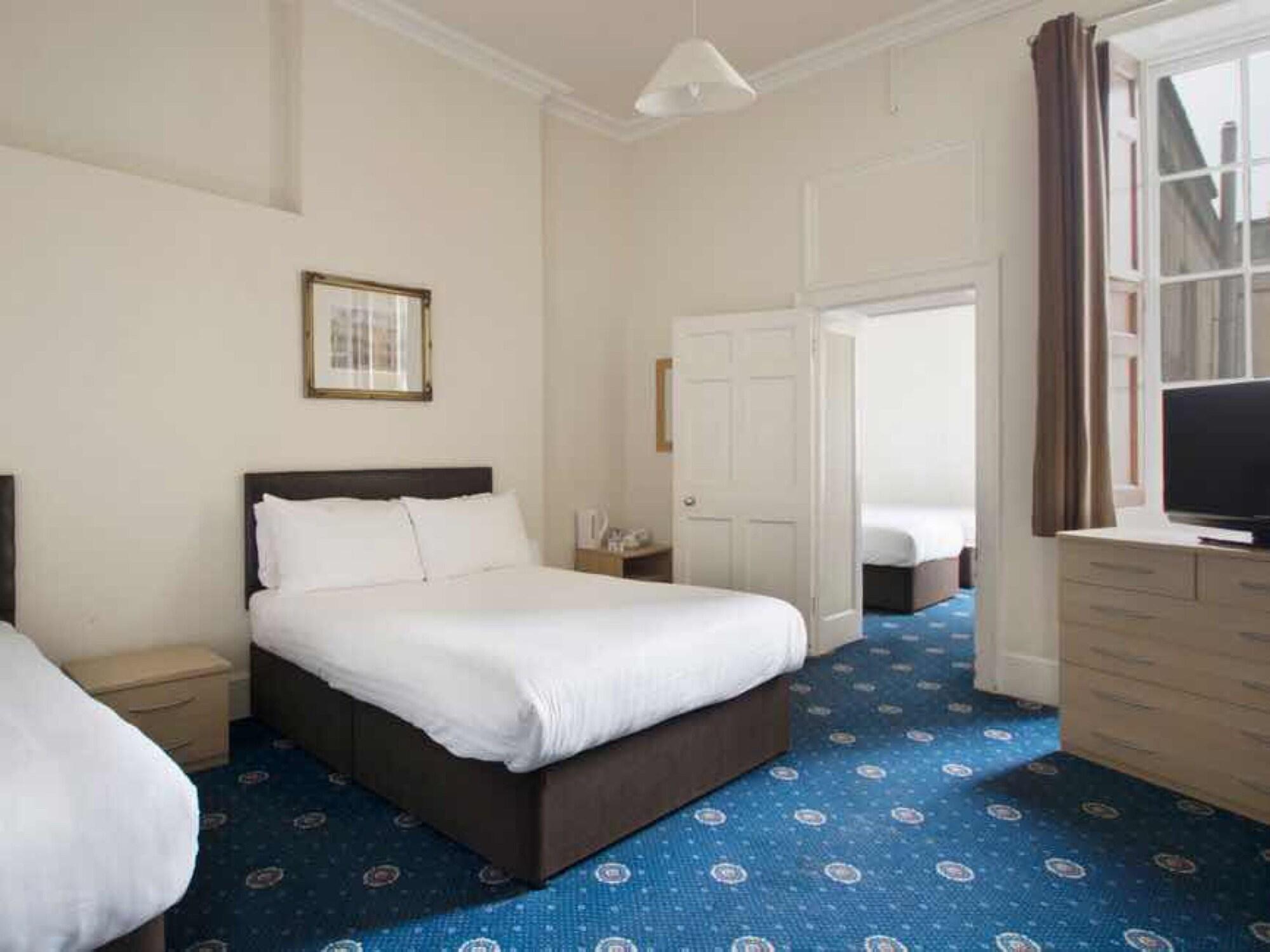 Parade Park Accommodation バース エクステリア 写真