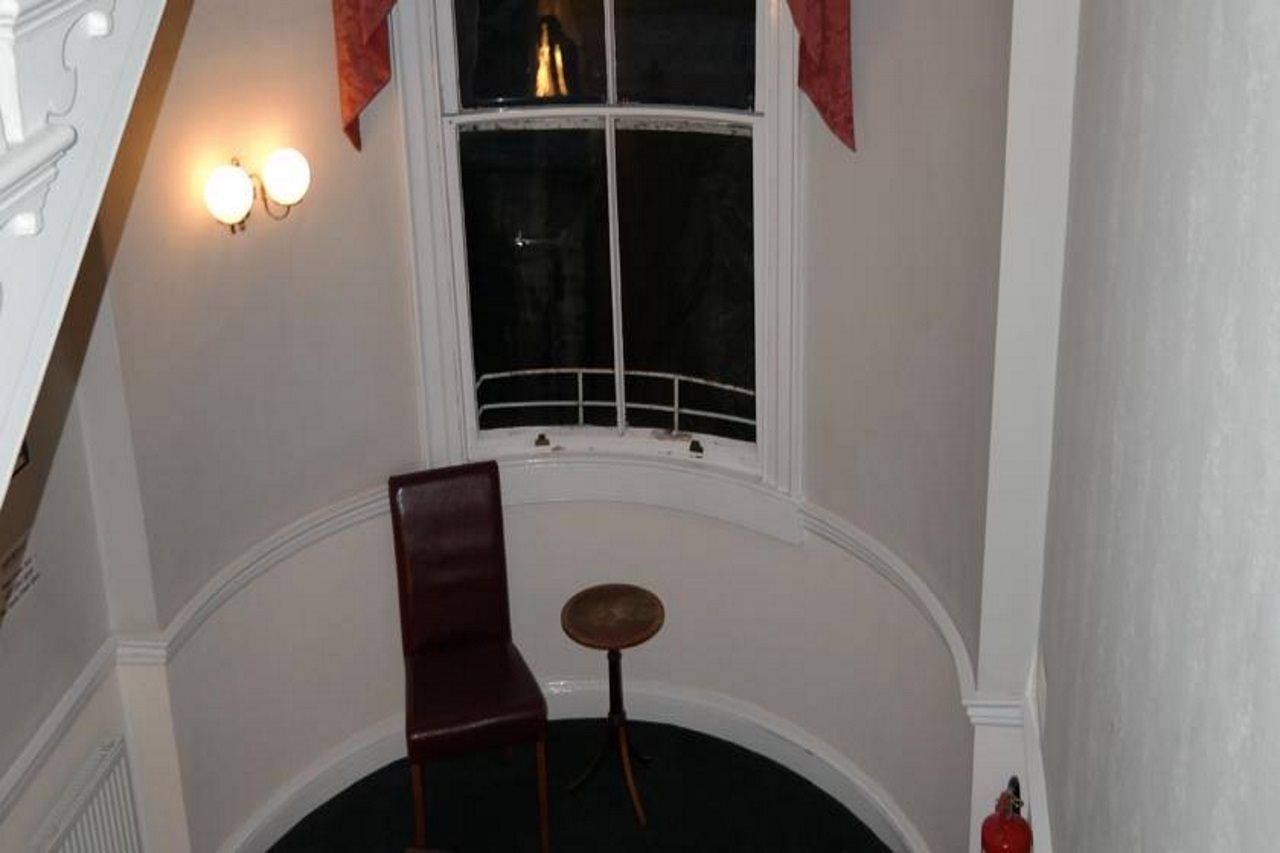 Parade Park Accommodation バース エクステリア 写真